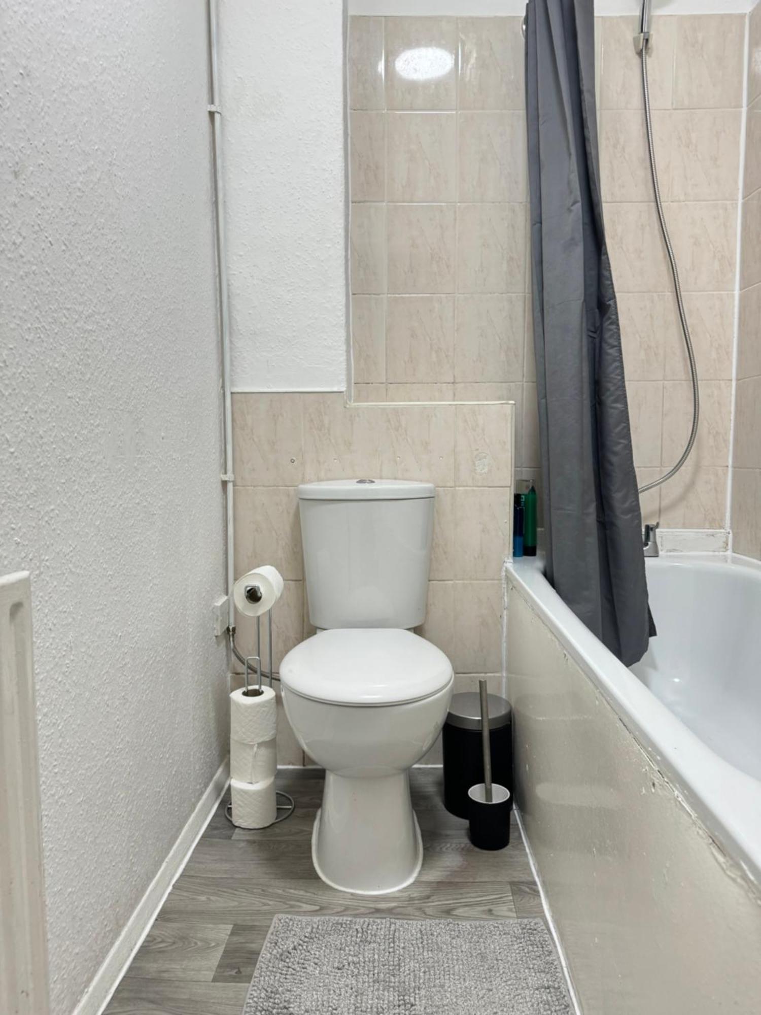 2 Bed Apt Sofa Bed Up To 6 伦敦 外观 照片